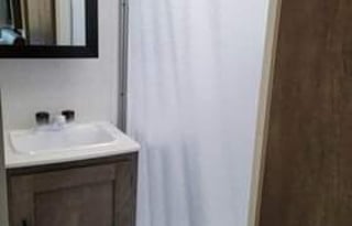 #1-22 Forest River Wildwood full stock/outdr kitch