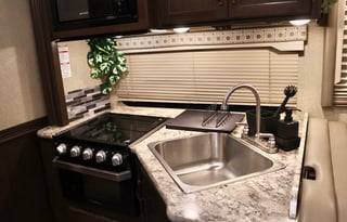 Travel in Comfort: Your Home on the Road