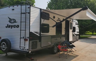 Like New 2023 Jayco Jay Flight Bunkhouse Camper