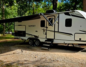 CrossRoads RV Sunset Trail SS242BH