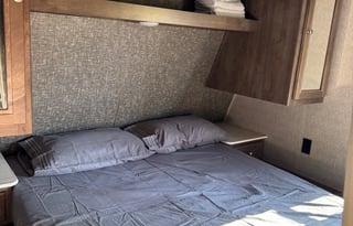 2019 Coleman Lantern 263bhs