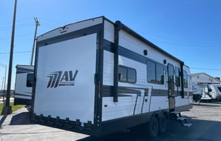Cashman Well's Toy Hauler
