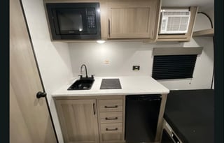 2025 Coleman 13b