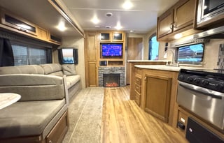 2017 Coachmen Catalina 243RBS