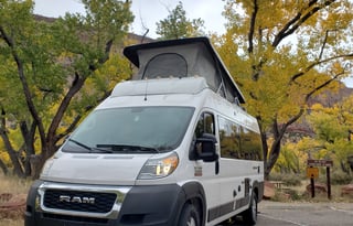 2022 Thor Motor Coach Sequence 20A