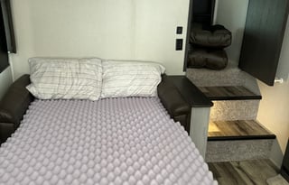 2022 Keystone RV Montana High Country 351BH