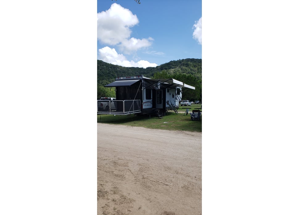 Fifth Wheel rentals in Kyle