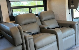 2022 Entegra Coach Vision XL 34G