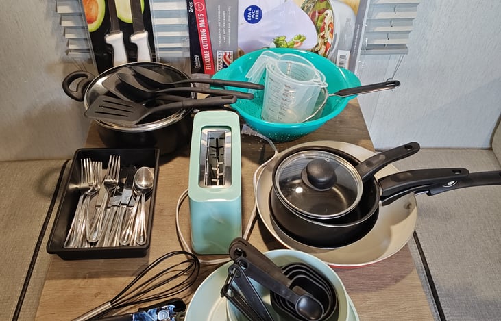 Included cooking items.