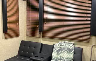 Steele’s Keystone Fuzion345 5thWheel Delivery only