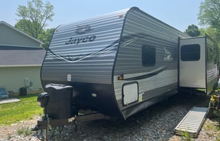 2021 Jayco Jay Flight with bunk room(Deliver only)