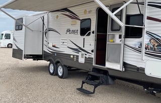 2015 Palomino Puma 31-DBTS