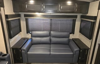 2019  Grand Design Imagine 2970RL