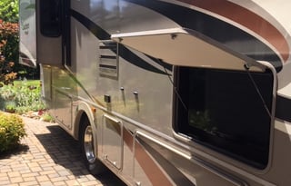 2016 Coachmen Pursuit - Karma Kruiser