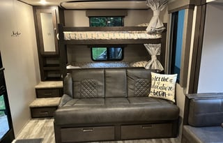 Fully Stocked Grand Design Transcend Xplor 265BH