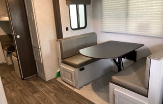 Kid Friendly Quad Bunkhouse 2021 Keystone Bullet