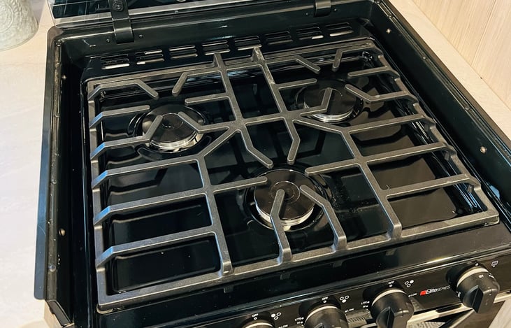 3-burner gas range