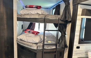 Fully Loaded Camper with ALL the extras