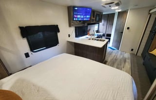 2023 We Deliver & Setup! Comfortable Sleep!