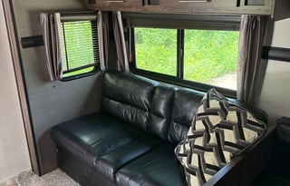 2019 Crossroads RV Volante 31BH