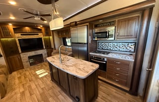 2017 Keystone RV Montana 3000 RE