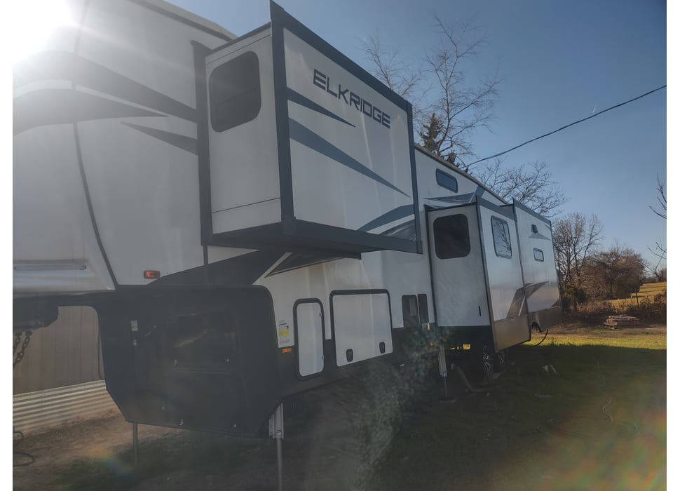 Fifth Wheel rentals in benton