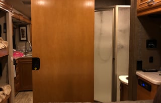 2017 Thor Chateau Super C 35SB (Bunk Bed Model)