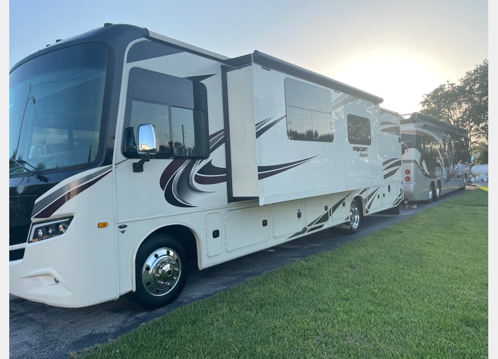 Class A Motor Home rentals in Tampa