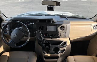 Festival Friendly RV Rental Sleeps 6