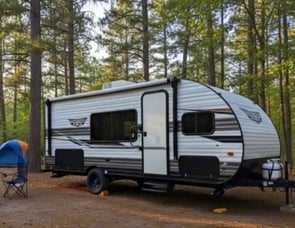 Forest River RV Wildwood FSX 179DBK