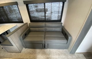 2021 Coleman Lantern UPMI63