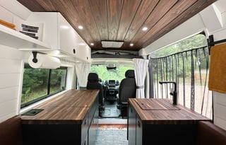 Off-Grid Luxury - 2022 RAM ProMaster