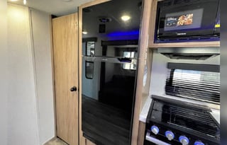 2024 Grey Wolf 29QB (2527) Winter Haven