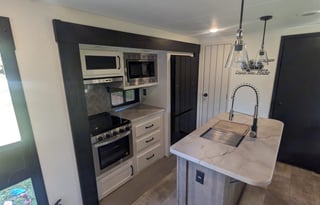 2025 Puma Luxury Bunkhouse