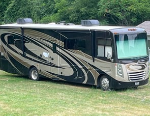 Thor Motor Coach Challenger 36TL