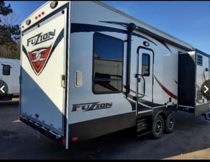 Keystone RV Fuzion 301