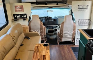 'Frieda' 2019 Coachmen RV Freelander 21QB Ford 350
