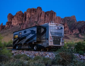 Fleetwood RV Discovery 38N