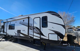 2023 Pet Friendly Shockwave Toy Hauler