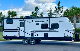 2024 Winnebago Minnie 2301BHS