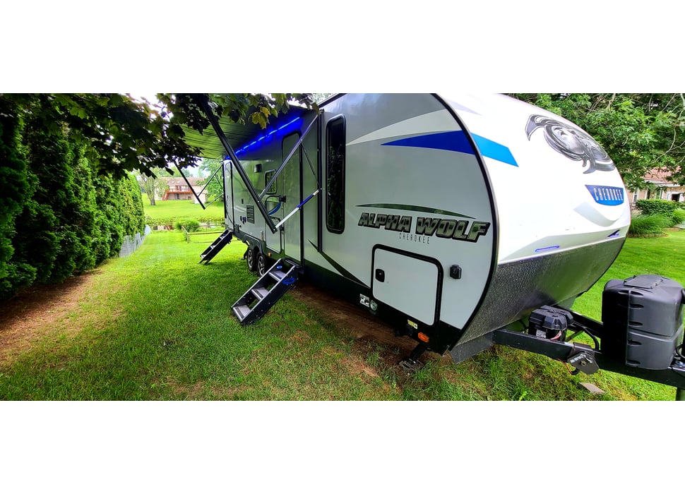 Travel Trailer rentals in Bronson