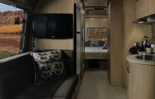 2018 Airstream RV Flying Cloud 25FB