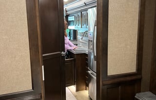 2017 Tiffin Motorhomes Phaeton 40 AH