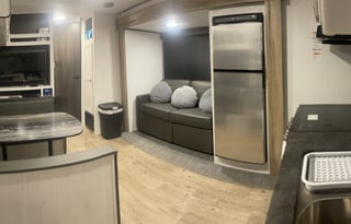 PaPa/GiGi's RVbnb on wheels