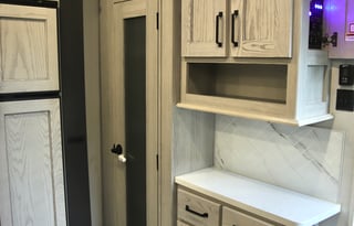 Adventure RV for Rent Sleeps 7, Bunkhouse + Loft!