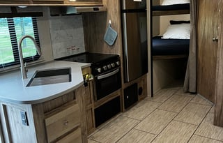 The Wanderer - 2021 Palomino SolAire  240BHS