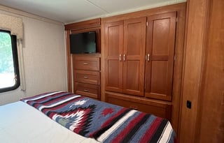 "The Dude" 2017 Winnebago - Minnie Winnie 31G
