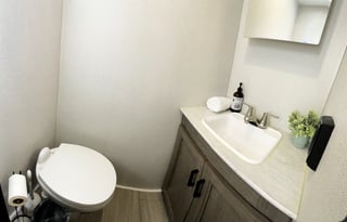 The Perfect Glamping Getaway! 3bds, TWO bathrooms!