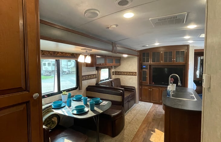 Dinette, couch and kitchen island