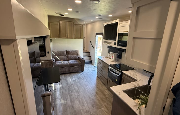 Living / kitchen